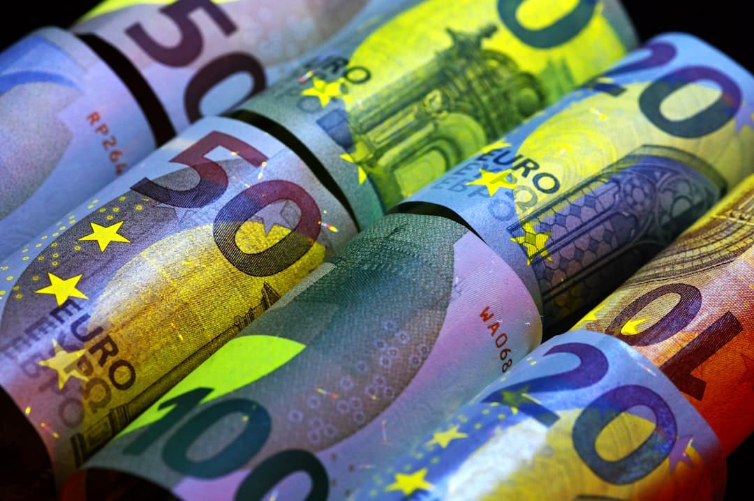 令和8年施行「企業価値担保権」とは?不動産・個人保証に頼らない新時代の資金調達